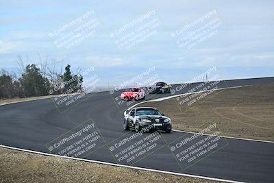 media/Jan-26-2025-CalClub SCCA (Sun) [[cfcea7df88]]/Group 1/Race/